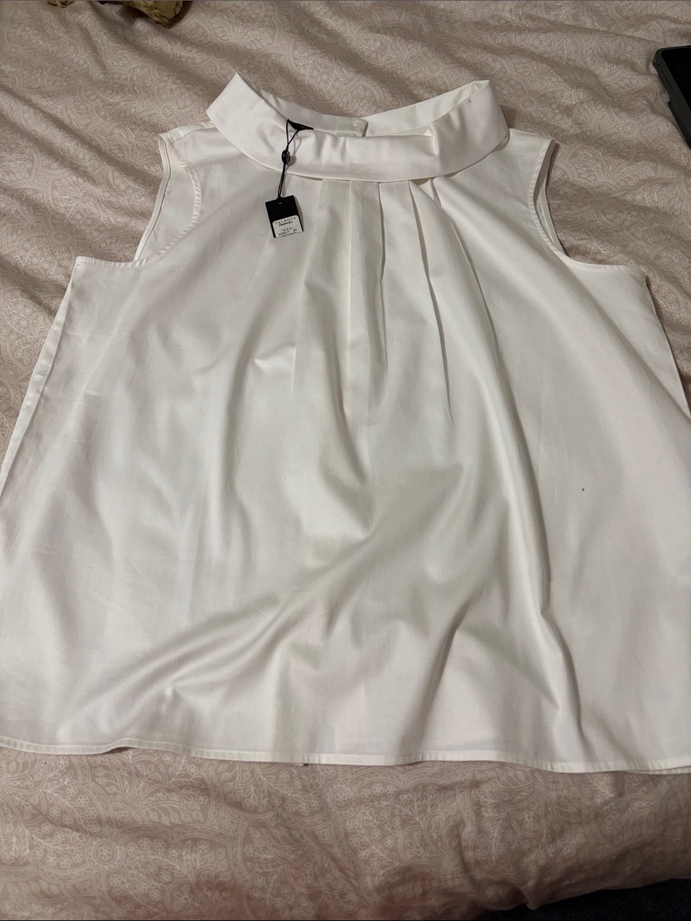 NWT Talbots White Sleeveless Pleated Mock-Neck Blouse